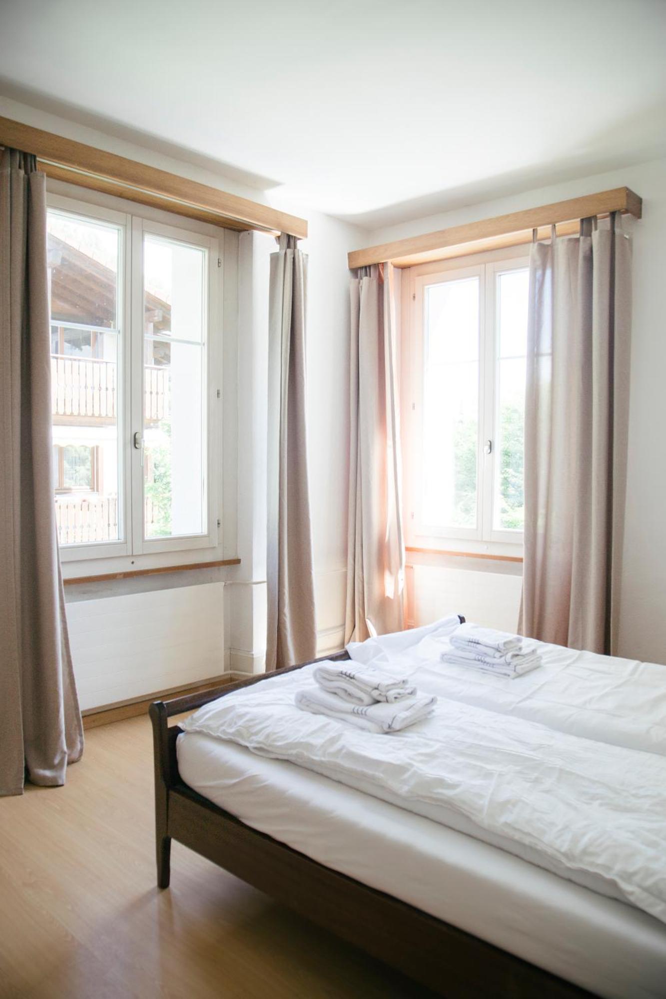 Between Lakes Apartments - 54 Interlaken Zimmer foto